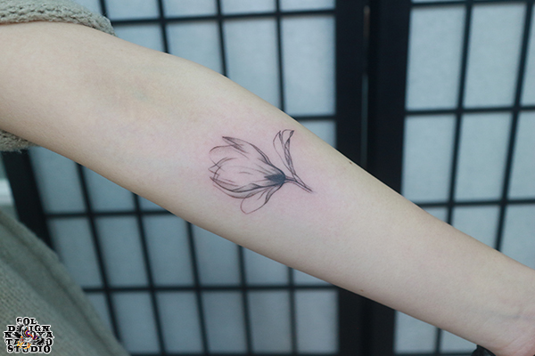 名古屋　タトゥー　女性